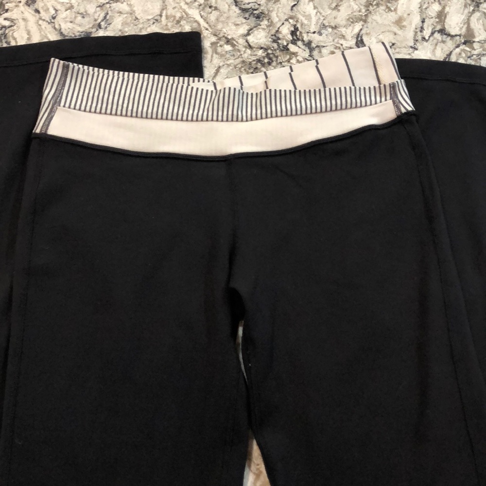 Lululemon Groove